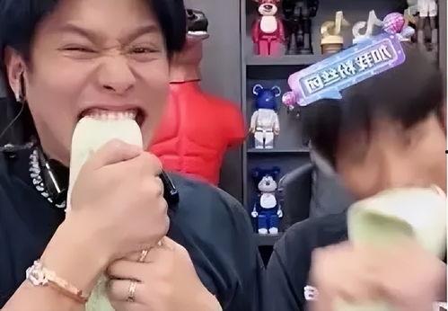 娱乐圈吃瓜小杨哥是谁啊,揭秘神秘网络红人背后的故事  第2张